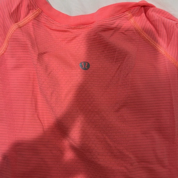 Lululemon long sleeve - Picture 2 of 2